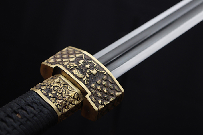 花纹钢铜装将军剑,龙泉者言刀剑,中国精品刀剑,手工研磨,手工锻打,送